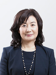 山口　由美子