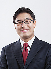 Shunsuke Mikami